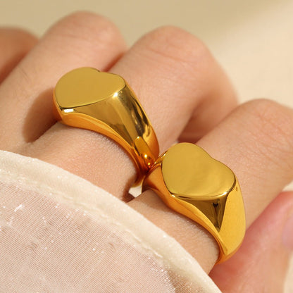 Amora Chunky Ring - Focal Finesse
