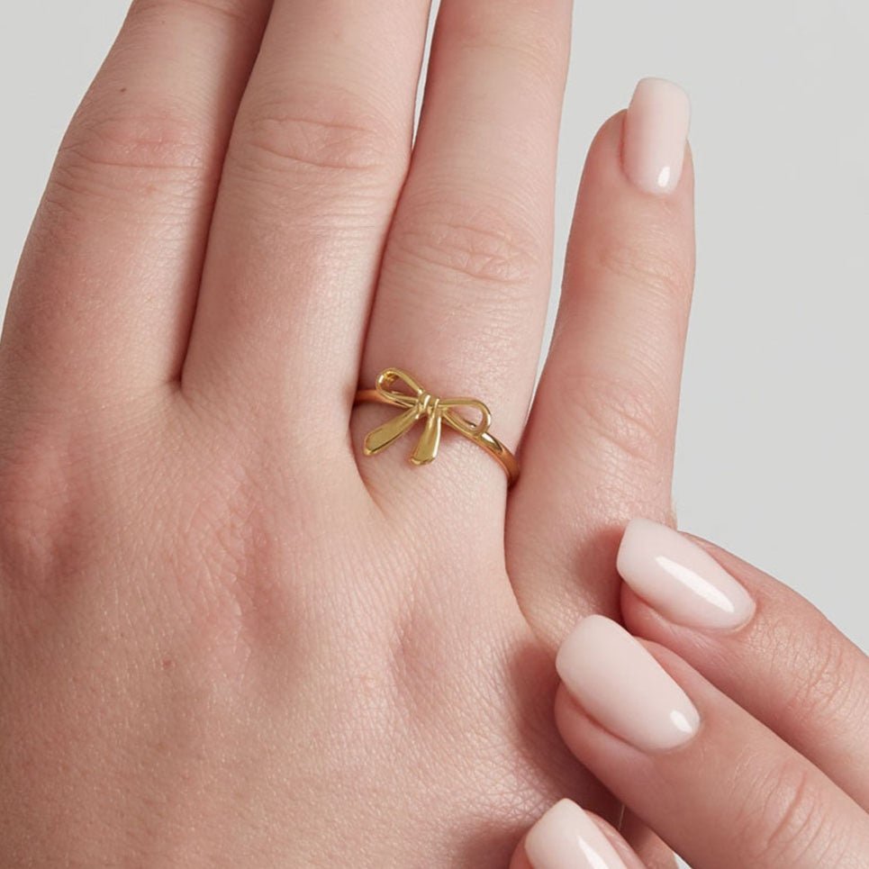Belle Ribbon Ring - Focal Finesse