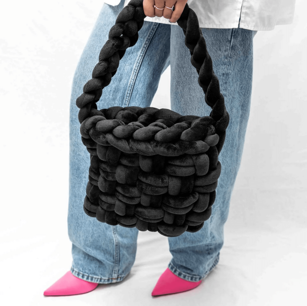 Bubblegum Bag - Black (M) - Focal Finesse